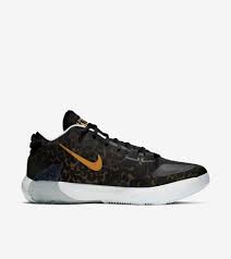 Now greek americans across north america flock to bucks road games — back when fans could giannis meets hundreds of greeks in new york and gives the shirt off his back to a fan wearing a antetokounmpo's willingness to stick up for himself or teammates came well before his lessons from. Nike Air Zoom Freak 1 Coming To America Release Date Nike Snkrs