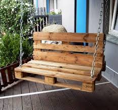 50 Tolle Ideen Zum Thema Gartenmobel Aus Paletten Aus Gartenmobel Ideen Paletten Thema In 2020 Rustikale Gartenmobel Gartenmobel Aus Paletten Verandaschaukel