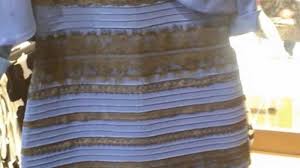 This file has an extracted image : Die Wissenschaftliche Erklarung Warum Manche Dieses Kleid Als Weiss Wahrnehmen Und Andere Als Blau Auto Und Technik Gq