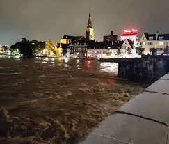 Maastricht, p.e., who has worked for many large and small developers in southwest florida over the past 22 years. The Muse River Is Overflowing Discharging 10 Thousand Maastricht