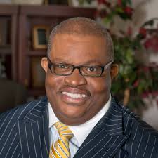 Raymond Pinckney's Instagram, Twitter & Facebook