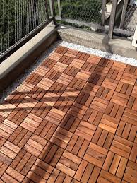 Ideen 44 Zum Balkongelander Bretter Kunststoff Kleine Terrasse Bodenbelag Balkon Kleiner Balkon Design