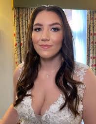 Bridal Season Is Upon Us For Your Wedding/Traditional Glam , We Are Here To  Serve You Better Ur Melanie Is Safe With Us Book A Section With Us This  Season 08163313561