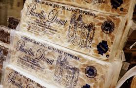 Find stockbilleder af christmas desserts vector illustration spanish marzipan i hd og millionvis af andre royaltyfri stockbilleder, illustrationer og vektorer i shutterstocks samling. Popular Spanish Christmas Desserts Foreverbarcelona