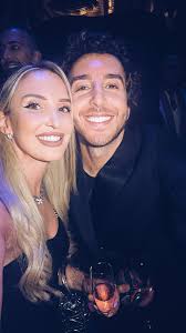 Sam Cabrera Zemouri (@_samzz_) • Threads, Say more