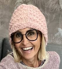 Michele Ermel's Instagram, Twitter & Facebook