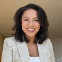 Kim Heron's Instagram, Twitter & Facebook