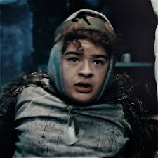 Dustin Henderson Edits in Stranger Things