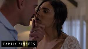 Family Sinners - Violet Starr, Charles Dera - Family Favors 3 Scene 1 -  XNXX.COM