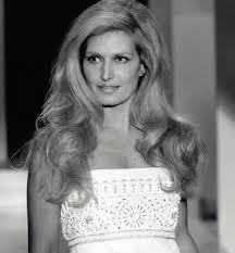 Dalida, alain delon — paroles paroles 04:05. Haya Online Ø¯Ø§Ù„ÙŠØ¯Ø§ Ù†Ø¬Ù…Ø© Ø£Ø«Ø±Øª Ø§Ù„Ø¯Ù†ÙŠØ§ Ø¨ÙÙ† Ù‡Ø§ Ø§Ù„Ø¬Ù…ÙŠÙ„