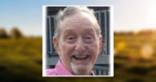 Jesse Floyd's Instagram, Twitter & Facebook