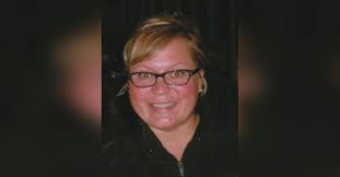 Stephanie Wallen's Instagram, Twitter & Facebook