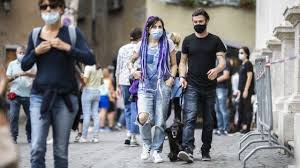 Le ipotesi del governo e il parere degli esperti. Obbligo Di Mascherine All Aperto In Lombardia Si Valuta Lo Stop All Ordinanza La Repubblica