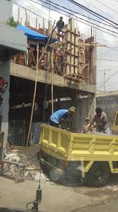 Biaya borongan rumah per meter jasa tukang biaya borongan bangun rumah per m2, biaya borongan rumah per meter 2019 konsultan kontraktor pemborong bangunan profesional jasa tenaga tukang borong bangunan jasa renovasi rumah dan bangun rumah tukang pasang keramik. Ingin Bangun Rumah Biaya Murah