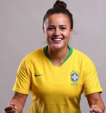 A brasileira marta, eleita seis vezes pela fifa a melhor jogadora do mundo, foi durante quase toda a sua carreira esportiva muito discreta sobre sua vida pessoal. Veja Top 5 De Jogadoras Da Selecao Mais Buscadas Na Internet Gazeta Esportiva