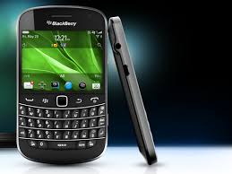 With one sim card slot, the blackberry bold 9780 (global) allows download up to 7.2 mbps device with 122 grams including the battery. Blackberry Bold 9900 Review Techradar
