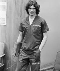 1984, richard ramirez is a major character, but his death creates a massive plot hole within ryan murphy's anthology series. Richard Ramirez True Story Facts About The American Horror Story 1984 Killer