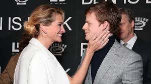 RÃ©sultat de recherche d'images pour "ben is back"