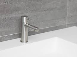 Mein einhebelmischer/wasserhahn lässt sich schwer auf und zu drehen. Edelstahl Armaturen Der Feine Unterschied Badezimmer Com Badezimmer Com