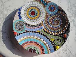 Lovely Pattern And Coloursl Mosaic Bowls Mosaic Art Mosaic Glass Mosaic Crafts