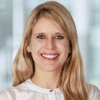 Sarah Ungar's Instagram, Twitter & Facebook