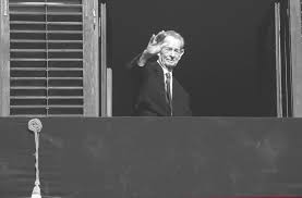 Acestea vizează, în principal, ziua de 16 decembrie, când este programată înmormântarea. Juridice