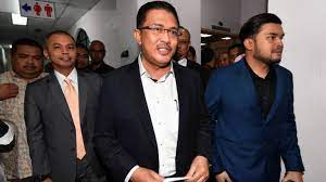 Terkini, presiden barunya, datuk seri dr ahmad zahid hamidi, dikenakan 45 tuduhan jenayah. Abd Latif Bandi Son Property Consultant Freed Of Corruption Money Laundering