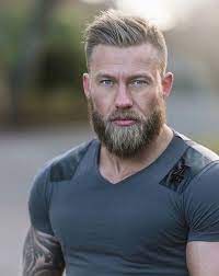 The return before having a smooth chin was the norm and people with beards had to carry small nets to cook, men had beards. 54 Best Viking Beard Styles For Bearded Men Fashion Hombre