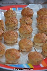 Mini Cake Salted With Tuna And Mustard In The Old Mini Cake Salted With Tuna And Mustard With Images Brunch Recipes With Bacon Mini Cakes Christmas Brunch Recipes