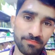 Vicky Margo katika watu