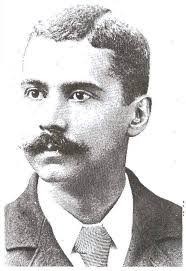 Andrew Dibble's Instagram, Twitter & Facebook