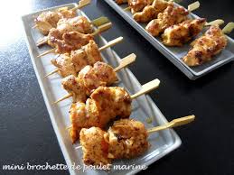 Mini Brochette De Poulet Marine Recettes Voyageuses De Barbara Brochette Poulet Brochette Poulet Marine Poulet Marine