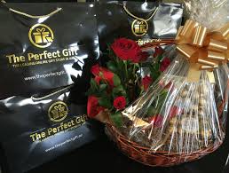 The Roses And Ferrero Rocher Gift Basket One Of Our Best Sellers 2 Gifts In 1 Ferrero Rocher Gift Online Gift Store Gift Store