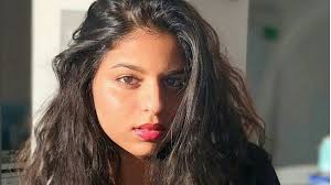 He married gauri khan on 25 october 1991. 3 Anak Shahrukh Khan Pose Suhana Khan Curi Perhatian