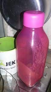 Cara membuat minuman madu dan bawang. Reengan Tips Menghilangkan Kerak Dan Bau Tak Sedap Dari Botol Plastik