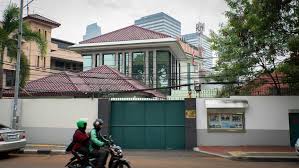 The maximum amount of hours cannot exceed 20 hours a week, and the job must not interfere with the candidates studies. The North Korean Outpost Where Kim Jong Un Communicates With Australia Abc News
