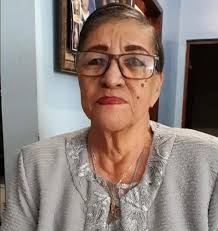 In living memory of Gloria Guerrero Castro known as Lang of Familian Robat 