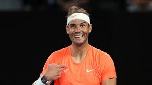 Rafael nadal and ash barty stormed into the last eight and there were also wins for jessica pegula, jennifer brady, andrey rublev, daniil medvedev and karolina muchova, while stefanos tsitsipas was. Australian Open Rafael Nadal Sieht Den Mittelfinger Und Bleibt Cool Der Spiegel