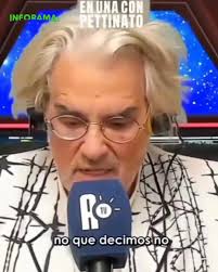 Lázaro Caballero le respondió a Pettinato: “No sabés nada, hermano”, El  cantante formoseño defendió el folclore argentino en pleno show del Patio  en el Poncho 2025 y cruzó a Roberto Pettinato tras sus ...
