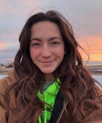 Laura Hold onto your hats today! Still as windy as ever in Nebraska. Hats:  https://bookonboard.com/travel-essentials-for-women/