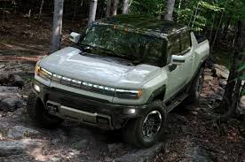 The hummer ev will be available in fall 2021, beginning with the edition 1 model that starts at $112,595. All Electric Gmc Hummer Ev Pick Up Revealed Enters Production In Late 2021 Autocar India