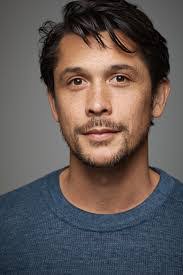 Bob Morley's Instagram, Twitter & Facebook