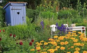 Komposttoilette Und Co Toiletten Fur Den Garten Komposttoilette Kompost Gartentoilette