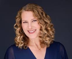 Pamela Everard's Instagram, Twitter & Facebook