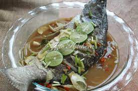 Resipi dan cara masak siakap stim limau seperti menu absolute thai. Ikan Siakap Stim Yang Mudah Dan Sedap Azie Kitchen