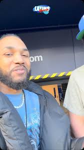 D'shawn Knowles is one of the coolest humans i've met & a great ball  player! You guys tune in with bro and with twin bro @dvaughn.k for talented  baseball 🔥 we were