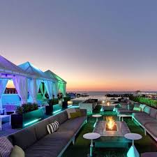 18 Ethereal Round Wedding Canopy Ideas Best Rooftop Bars Canopy Outdoor Backyard Canopy