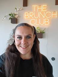 Brunch today at Warehouse Gourmet Bistro & Brewpub was absolutely awesome.  The best brunch we have had in years. Everything was cooked to perfection.  Most people don't realize that Warehouse doesn't have