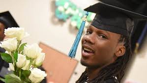 33 photos: Walnut Creek Campus graduation