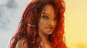 Chloe bailey kicks off the silhouette challenge as singer celebrates reaching one million followers on instagram, thanks to buss it clip. Halle Bailey Finally Breaks Silence On Little Mermaid Outrage Youtube